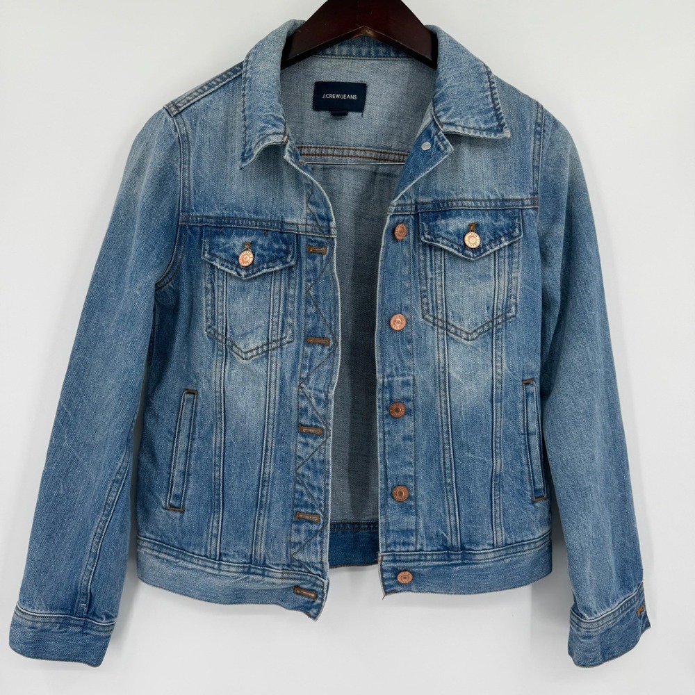 J.Crew Jeans Womens XS Medium Wash Blue Denim Trucker Jacket Copper Buttons